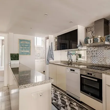 - Apartment Benalmádena